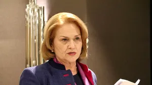 Arta Dade, fost ministru albanez al Afacerilor Externe: Trebuie să susţinem Ucraina însă, în acelaşi timp, nu trebuie să renunţăm la eforturile diplomatice ca acest conflict să se încheie