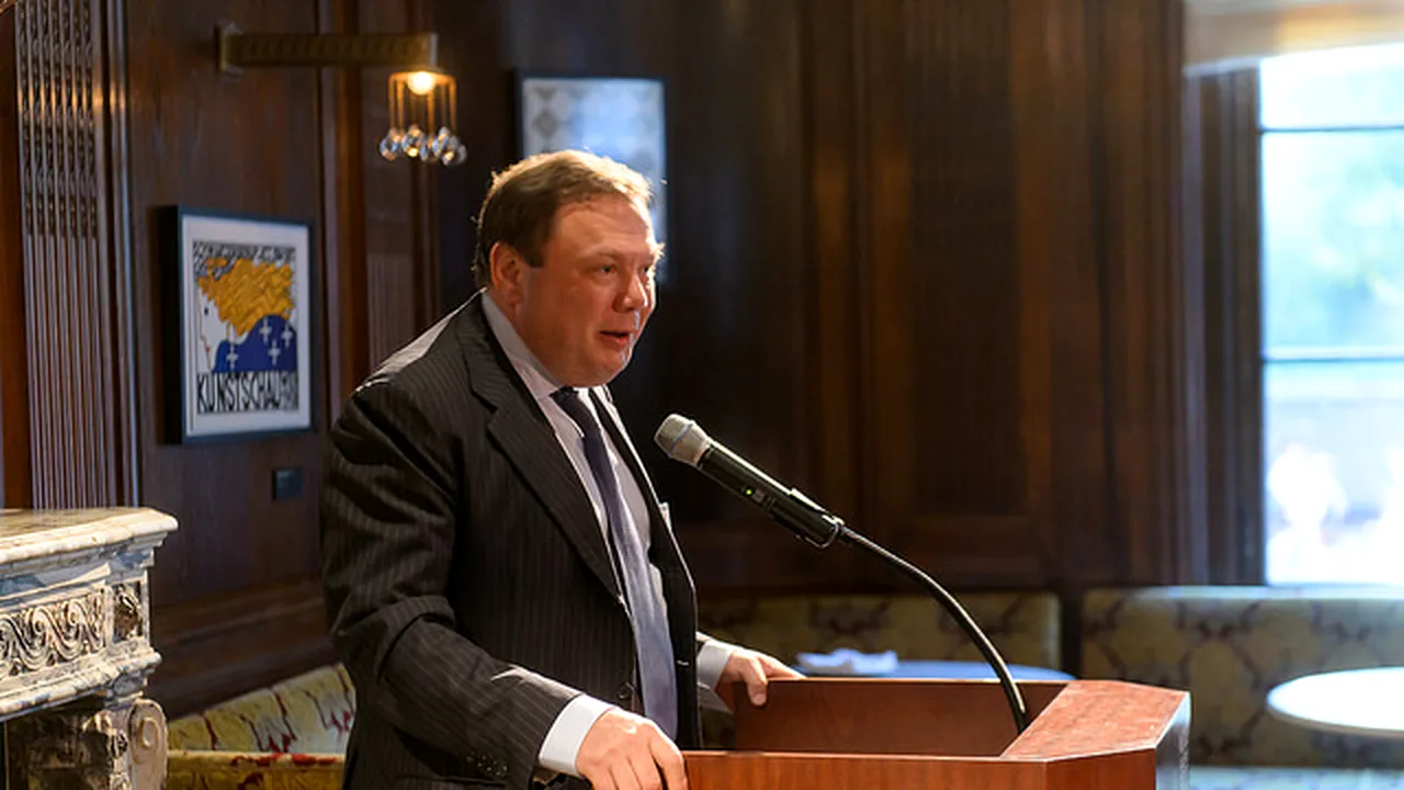 Războiul din Ucraina, ziua 283. Oligarh rus arestat în Marea Britanie sub suspiciunea de spălare de bani/  România începe să furnizeze gaze Moldovei / Regiunea Doneţk, obiectivul Rusiei. Infrastructura energetică a suferit avarii imense. Civilii ucraineni se luptă să supravieţuiască condiţiilor aspre din anotimpul rece. Kievul primeşte întăriri