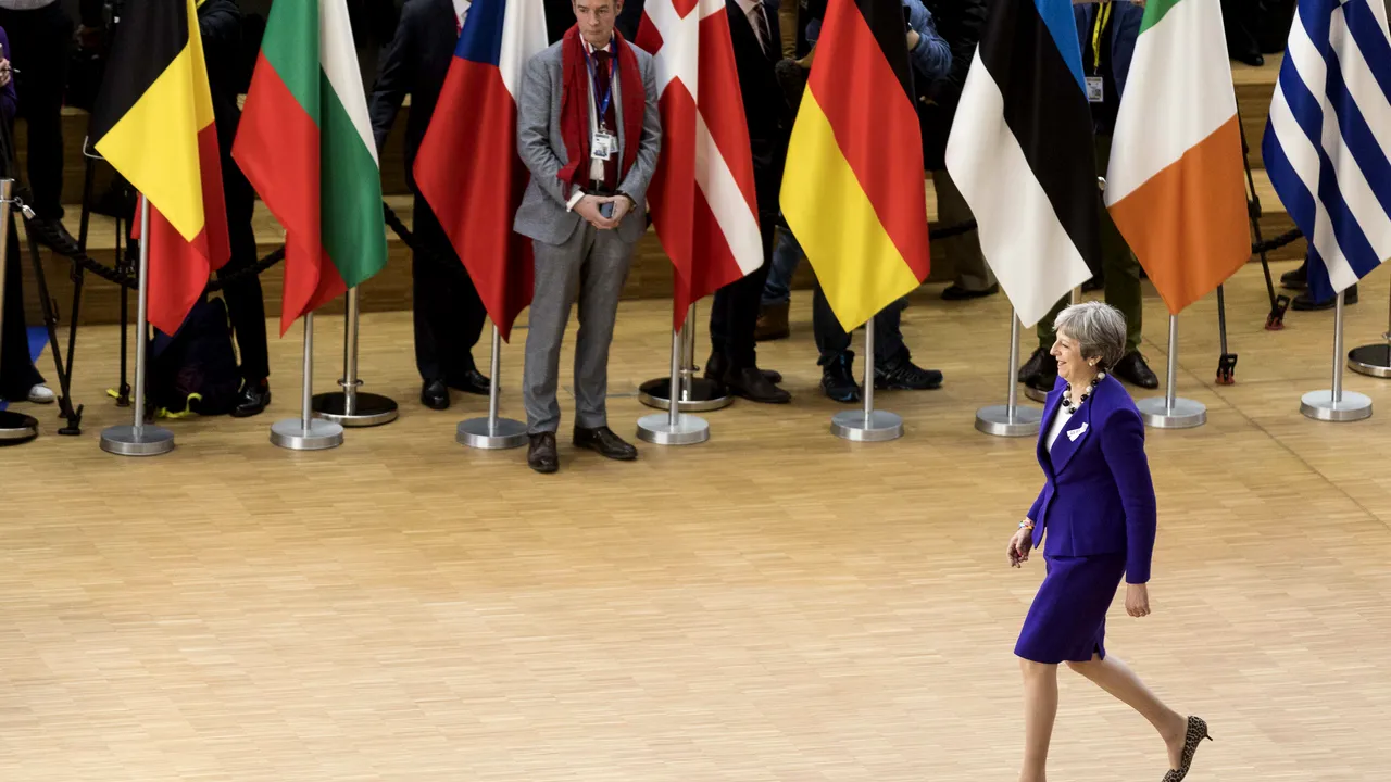 Curtea de Justiţie a Uniunii Europene a decis: Marea Britanie POATE opri în mod unilateral procesul de ieşire din Uniunea Europeană