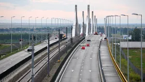 Circulaţia pe podul Calafat - Vidin va fi întreruptă vineri dimineaţă