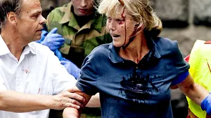 Şocant: Cum a reuşit o victimă a atentatelor din Oslo să iasă din clădire cu un ţăruş înfipt în craniu