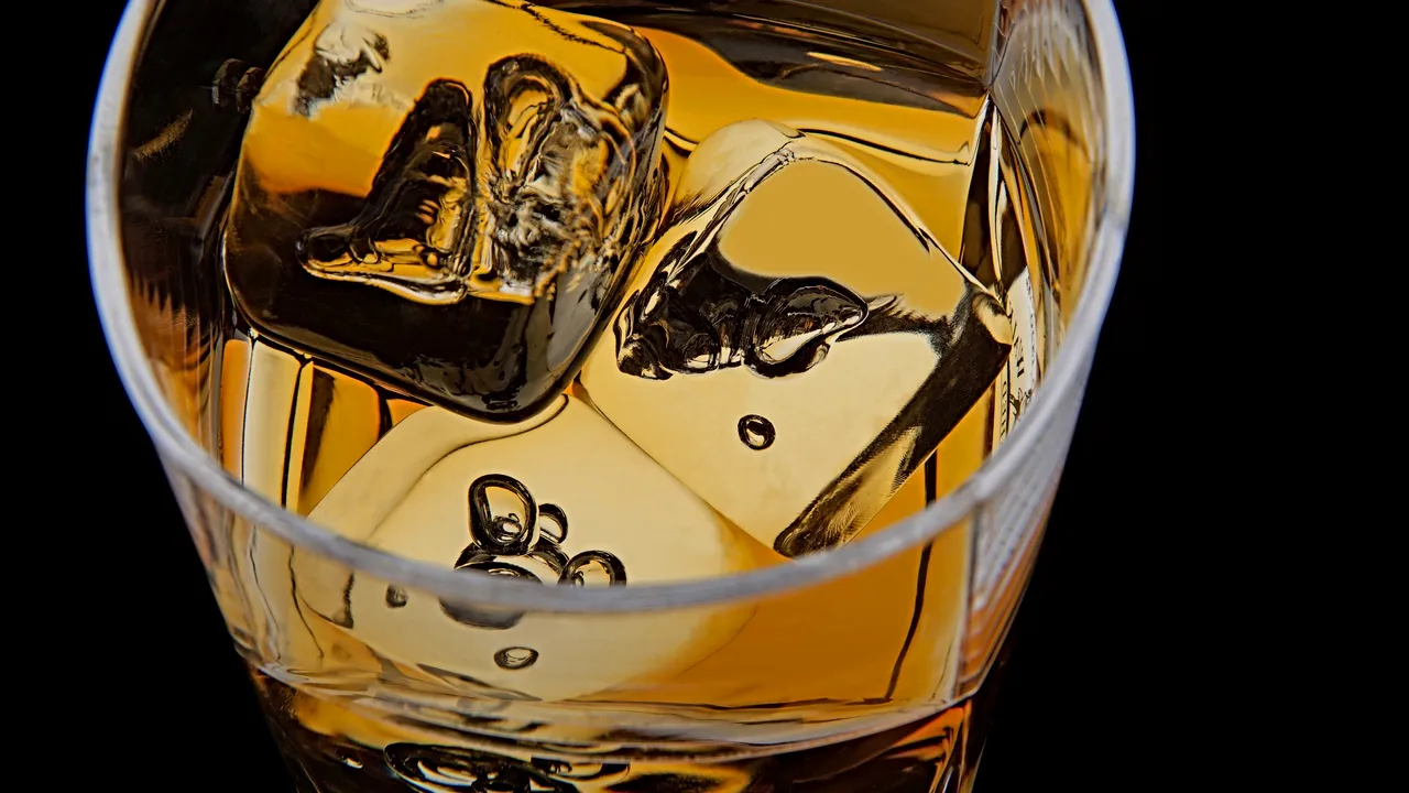 Diferenţa dintre whiskey şi whisky