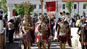 Războaie daco-romane şi lupte de gladiatori, la Festivalul Roman Apulum de la Alba Iulia - GALERIE FOTO, VIDEO