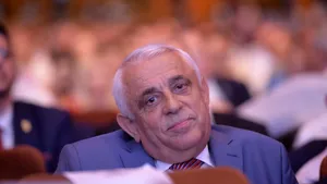 VIDEO | PSD, surpriză de ziua lui Petre Daea. Ministrul Agriculturii a primit un tort în formă de oaie