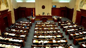Parlamentul macedonean a aprobat schimbarea numelui ţării. Cum se va numi, oficial, statul