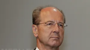 Directorul financiar al Volkswagen, Hans Dieter Potsch, va deveni preşedinte al grupului