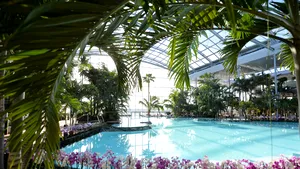 Incident la Therme Bucureşti. Oameni evacuaţi după ce un echipament s-a supraîncălzit