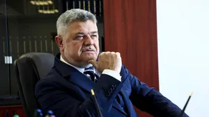 Scandal în Parlament: Ninel Peia, oprit la microfon când anunța moțiunea „România nu este de vânzare – Un Guvern fără USR”