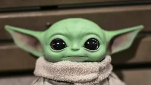 După 40 de ani, creatorul Star Wars dezvăluie de ce Yoda vorbește atât de ciudat