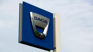 Miercuri, 19 februarie, o zi cu trei veşti proaste pentru Dacia, cel mai mare exportator din România