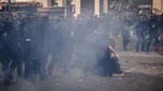 Protestele din Franța. Un candidat la prezidențiale cere mobilizarea armatei
