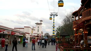 Difuzarea muzicii la terasele din staţiuni ar putea fi interzisă după 1 noaptea