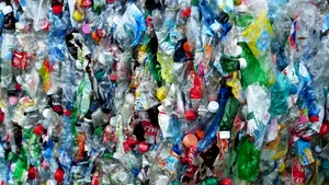 Compania pe primul loc la poluare și-a retras obiectivul privind sticlele reutilizabile. Un sfert din sticlele sale ar fi trebuit să fie reutilizabile până în 2030