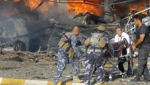 Doi comandanţi militari morţi şi alţi zece răniţi, în Irak, într-un atac terorist revendicat de SI