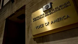 Jurnaliștii Voice of America dau în judecată administrația Trump pentru închiderea rețelei
