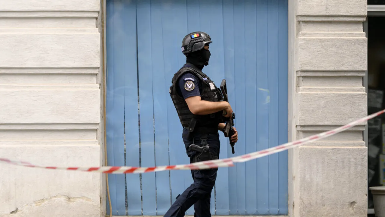 Un jandarm s-a împuşcat în cap în sediul instituţiei