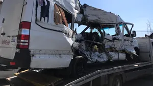 Şoferul microbuzului lovit de tren care a provocat accidentul cu patru morţi şi 12 răniţi era băut