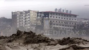 ALUNECARE DE TEREN în China: Între 30 şi 40 de persoane au fost îngropate