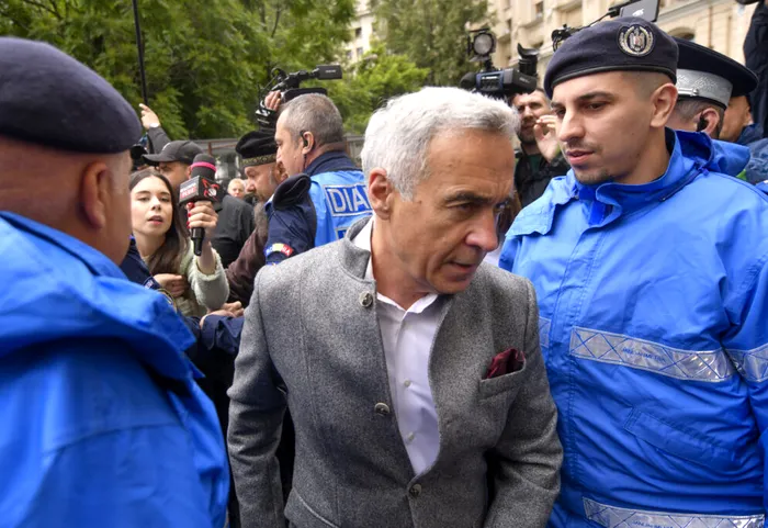 Breaking News 22 de persoane, inclusiv Călin Georgescu și Horațiu Potra, trimise în judecată pentru tentativă de comitere a unor acțiuni împotriva ordinii constituționale