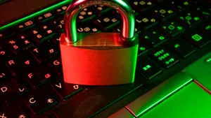 DNSC lansează sistem nou de raportare și listă publică pentru domenii periculoase online
