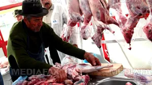 Sacrificarea mieilor şi transportul acestora, controlate de Poliţie