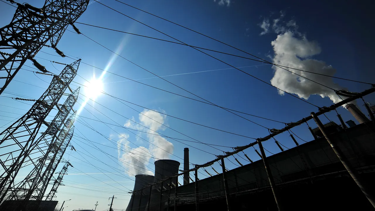 Directorul Direcţiei Energie din cadrul Complexului Energetic Oltenia a fost reţinut