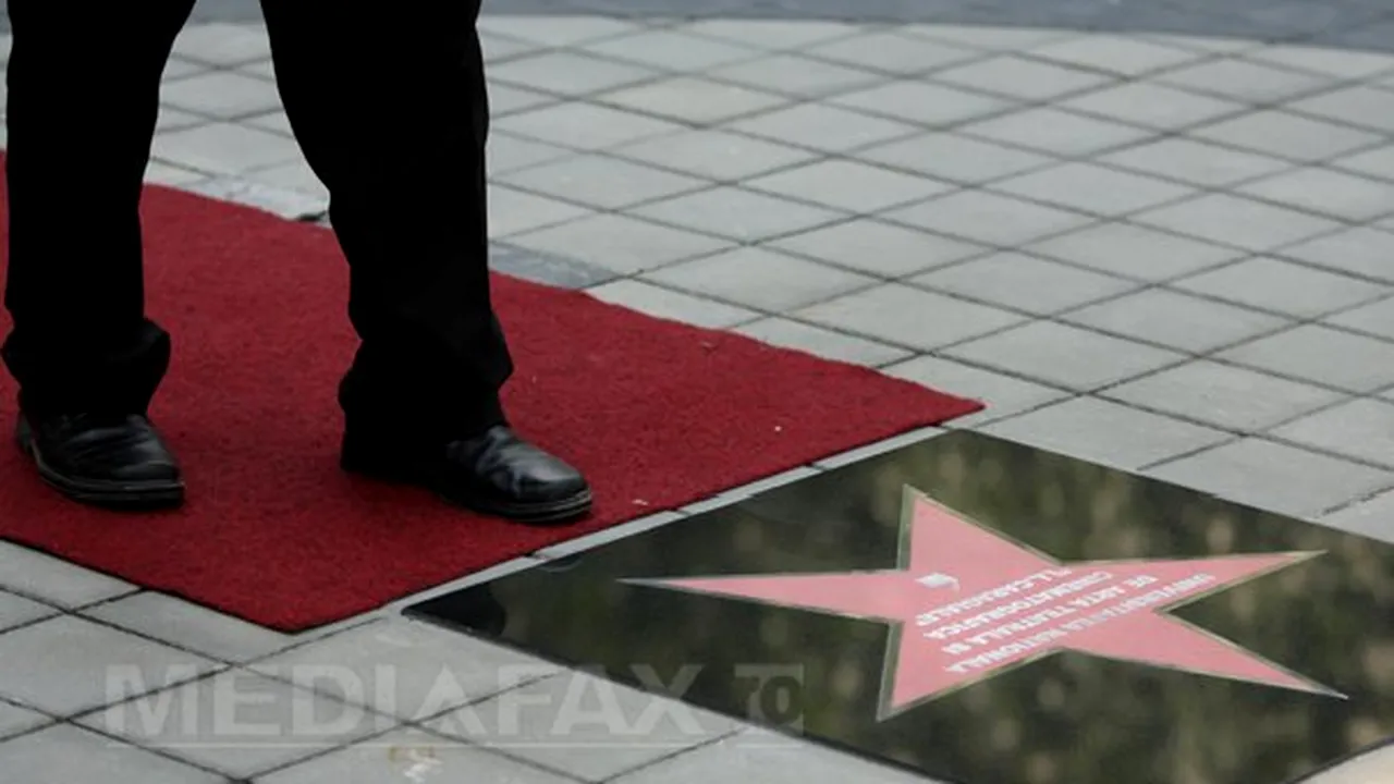 Actorii Costel Constantin şi George Mihaiţă au câte o stea pe Aleea Celebrităţilor din Bucureşti