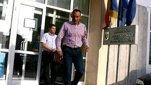 Florin Prunea a părăsit sediul DNA Piteşti, după aproximativ cinci ore de audieri