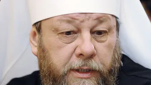 Mitropolia Moldovei lansează teorii ale conspiraţiei la nivel înalt: „Bill Gates a ucis 500.000 de copii în India şi a început microciparea în masă a populaţiei din Europa”