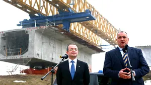 Boc şi Borisov vor încă două poduri la Dunăre şi scoaterea rapidă a taxei Giurgiu-Ruse