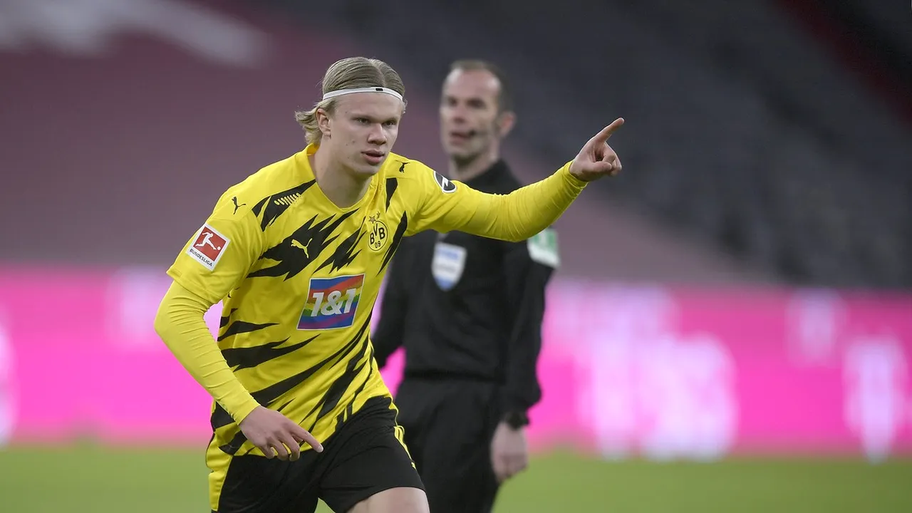 Haaland a debutat în noul sezon cu un hat-trick în Cupa Germaniei