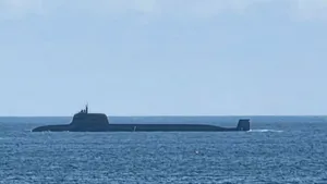 Un submarin a atacat o navă de război iraniană în largul coastelor Sri Lankăi. Peste 100 de persoane date dispărute
