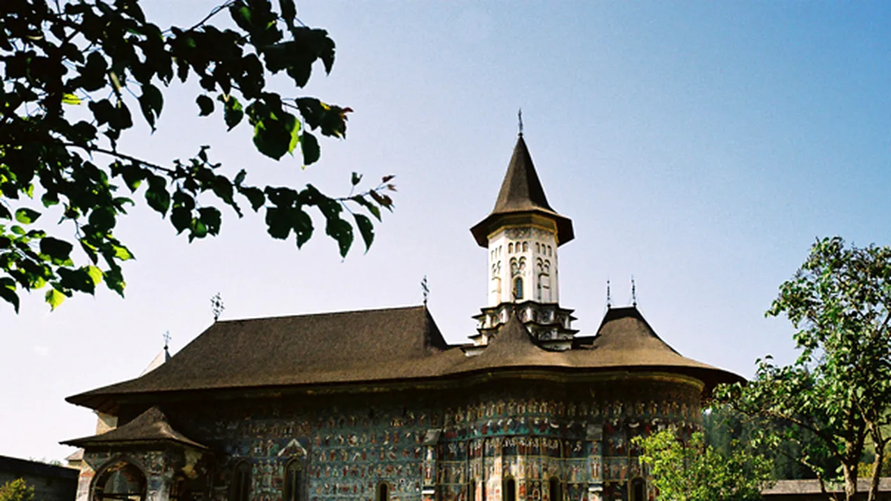 Mănăstiri din nordul Moldovei, restaurate cu bani europeni