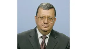 Ion Moraru, suspendat pentru şase luni din funcţia de secretar general al Senatului