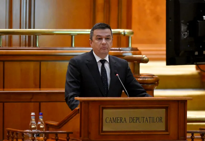 Live Text Parlamentul dezbate cererea SUA privind trimiterea de forțe și echipamente în România