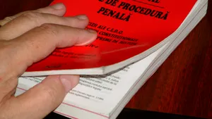 Proiect pentru clarificarea Codului Penal. USR: Cămătarii nu trebuie să rămână cu banii