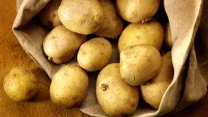 Preţurile de consum au stagnat în iunie. Cu cât s-au ieftinit alimentele