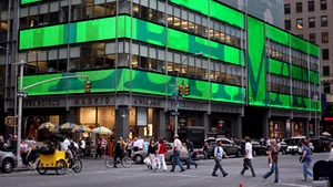 Lehman Brothers va solicita falimentul