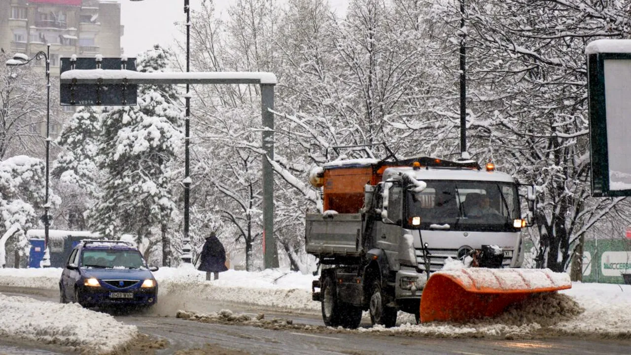 Infotrafic anunță ce drumuri sunt închise miercuri după amiaza din cauza ninsorii și a viscolului