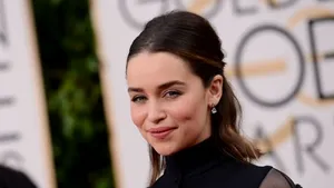 Actriţa Emilia Clarke a declarat că i-ar plăcea să fie prima femeie în rolul spionului James Bond