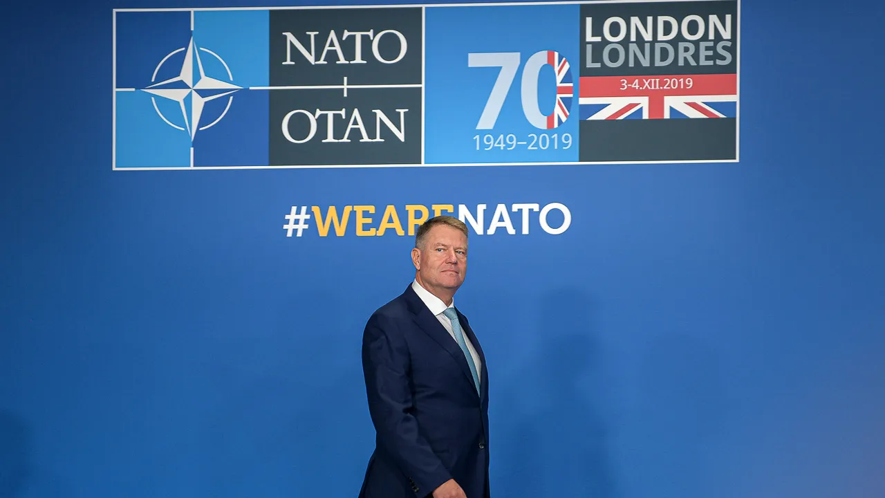 COMENTARIU Lelia Munteanu: Trump ridică un zid între membrii NATO, pe criterii de contribuţie
