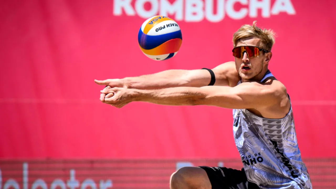 Violatorul olandez condamnat, huiduit la debutul său în proba de volei pe plajă la Jocurile Olimpice