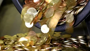 Peste 20 de bănci europene vor avea pierderi de 400 mld. euro din credite nerentabile