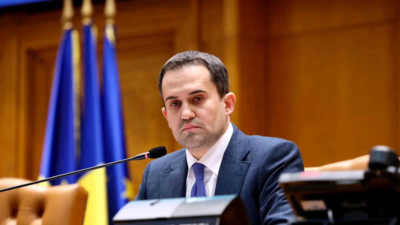 Şerban: Au fost identificate 240 de posturi ce urmează a fi desfiinţate la Camera Deputaţilor