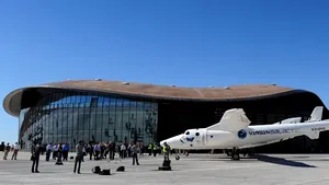 Primul spaţioport din lume şi-a deschis porţile. Era călătoriilor spaţiale comerciale, inaugurată de Richard Branson - FOTO, VIDEO