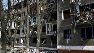 Atacuri cu rachete asupra oraşelor Kramatorsk şi Sloviansk din estul Ucrainei. Există victime