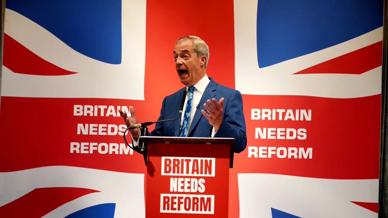 Rishi Sunak şi Keir Starmer reacţionează după ce Nigel Farage a declarat că UE şi NATO au 