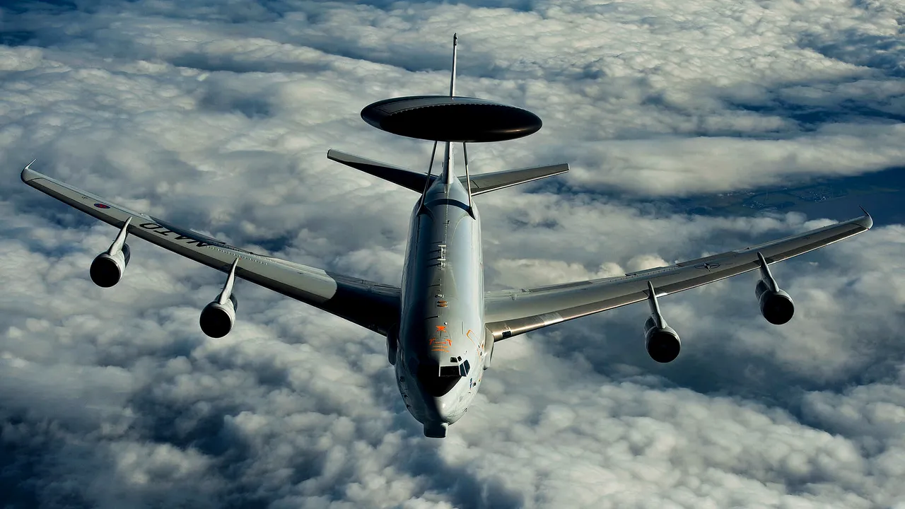 Avioanele AWACS au sosit în Bucureşti: România şi Aliaţii sunt în siguranţă