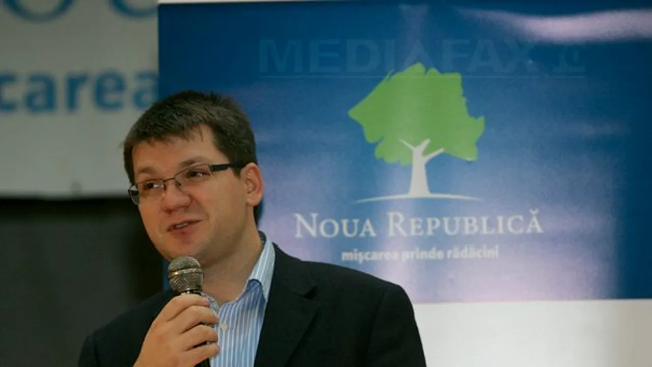 Mihail Neamţu: Începutul anului şcolar trebuia să coincidă cu demisia lui Ponta, un antimodel pentru elevi