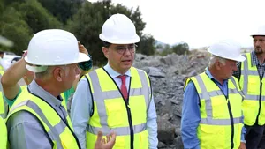 Ministrul Economiei, după incendiul de lângă fabrica de armament: Nu există pericol